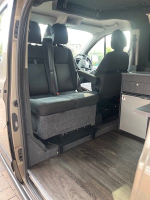 2020 Ford Transit Custom — photo 7 of 16