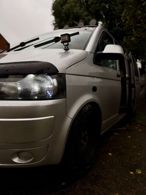 2005 Volkswagen T5 Campervan — photo 2 of 10