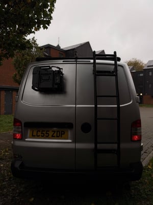 2005 Volkswagen T5 Campervan — photo 4 of 10