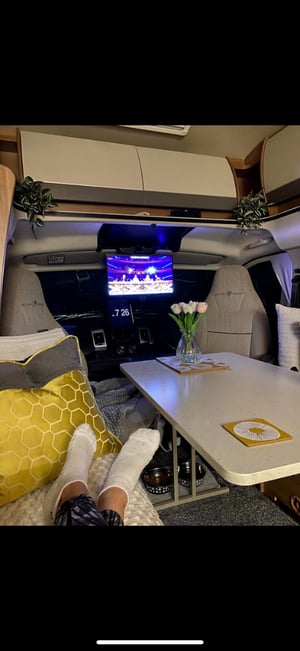 2019 Auto-Trail Imala 615 — photo 2 of 10