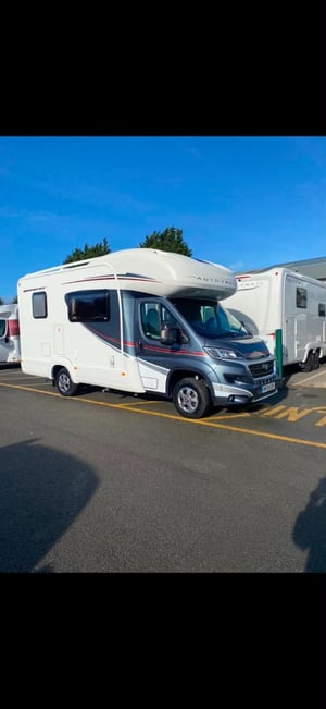 2019 Auto-Trail Imala 615 — photo 6 of 10