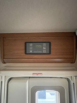 2019 Auto-Trail Imala 615 — photo 18 of 35