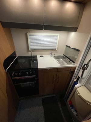 2019 Auto-Trail Imala 615 — photo 20 of 35