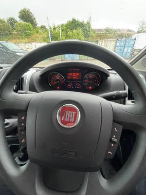 2019 Auto-Trail Imala 615 — photo 33 of 35