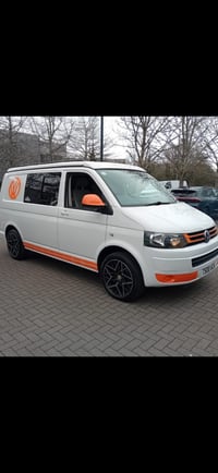 2013 Volkswagen T5 Campervan - Image 3