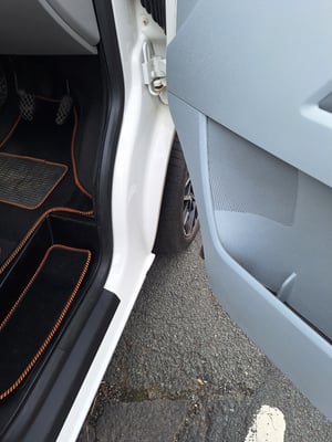 2013 Volkswagen T5 Campervan — photo 33 of 46