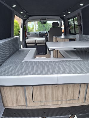 2013 Volkswagen T5 Campervan — photo 42 of 46