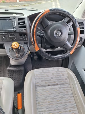 2013 Volkswagen T5 Campervan — photo 46 of 46