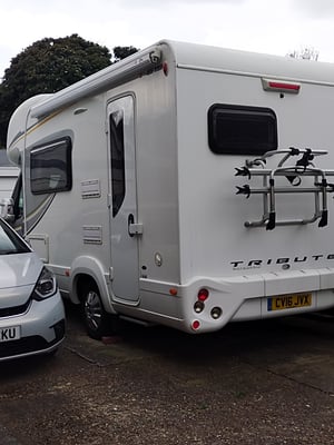 2016 Auto-Trail Tribute 615 — photo 17 of 29