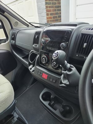 2016 Auto-Trail Tribute 615 — photo 24 of 29