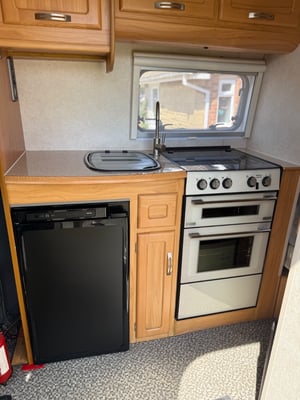 2010 Volkswagen Crafter LWB — photo 9 of 17