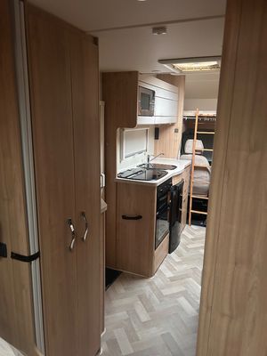 2015 Elddis Majestic 180 — photo 39 of 49