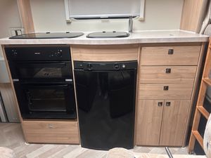 2015 Elddis Majestic 180 — photo 41 of 49