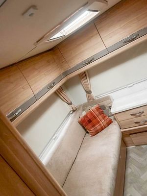 2015 Elddis Majestic 180 — photo 14 of 49