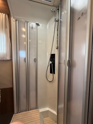 2019 Carthago C Compact Line 144 QB — photo 29 of 33