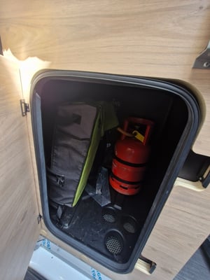 2025 Dethleffs Globetrail Advantage 600DSA — photo 20 of 24