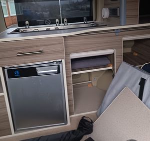 2007 Nissan Elgrand E51 — photo 13 of 16