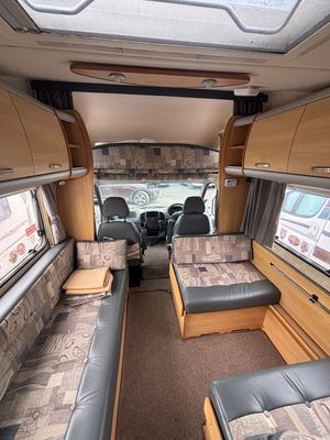 2004 Swift Sundance 590RS — photo 7 of 9