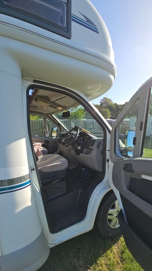 2007 Auto-Trail Arapaho — photo 14 of 28