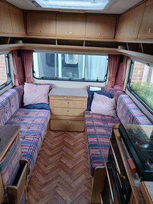 1999 Swift Royale Ensign SE — photo 7 of 16