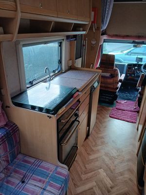 1999 Swift Royale Ensign SE — photo 5 of 16