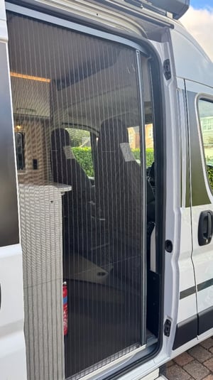 2022 Hymer Free — photo 28 of 37