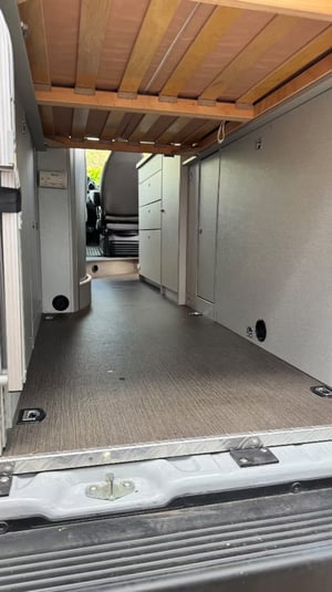 2022 Hymer Free — photo 35 of 37