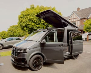 2024 Volkswagen Transporter T6.1 SWB  — photo 3 of 19