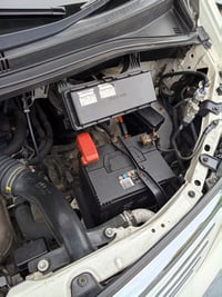 2004 Toyota Alphard - Image 3