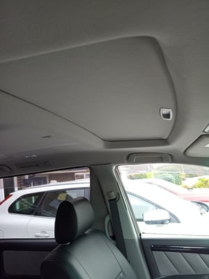 2004 Toyota Alphard — photo 5 of 22