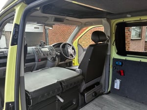 2004 Volkswagen T5.1 Campervan — photo 17 of 20