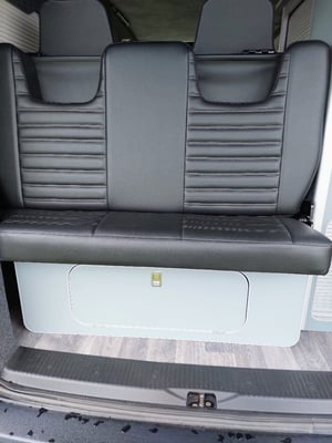 2023 Volkswagen Transporter T28 Highline Campervan — photo 14 of 25