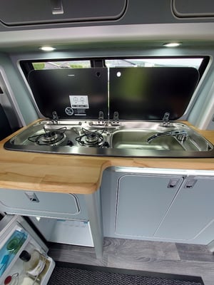 2023 Volkswagen Transporter T28 Highline Campervan — photo 10 of 25