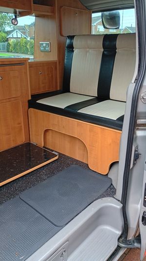 2001 Ford Freda 2.0 Automatic — photo 12 of 14