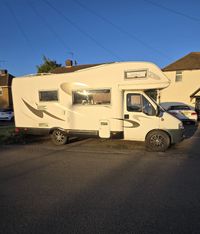 2004 CI Riviera 171 - Image 2
