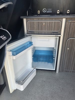 2013 Volkswagen Transporter T5 Campervan — photo 16 of 22