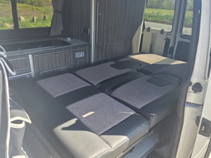 2013 Volkswagen Transporter T5 Campervan — photo 17 of 22