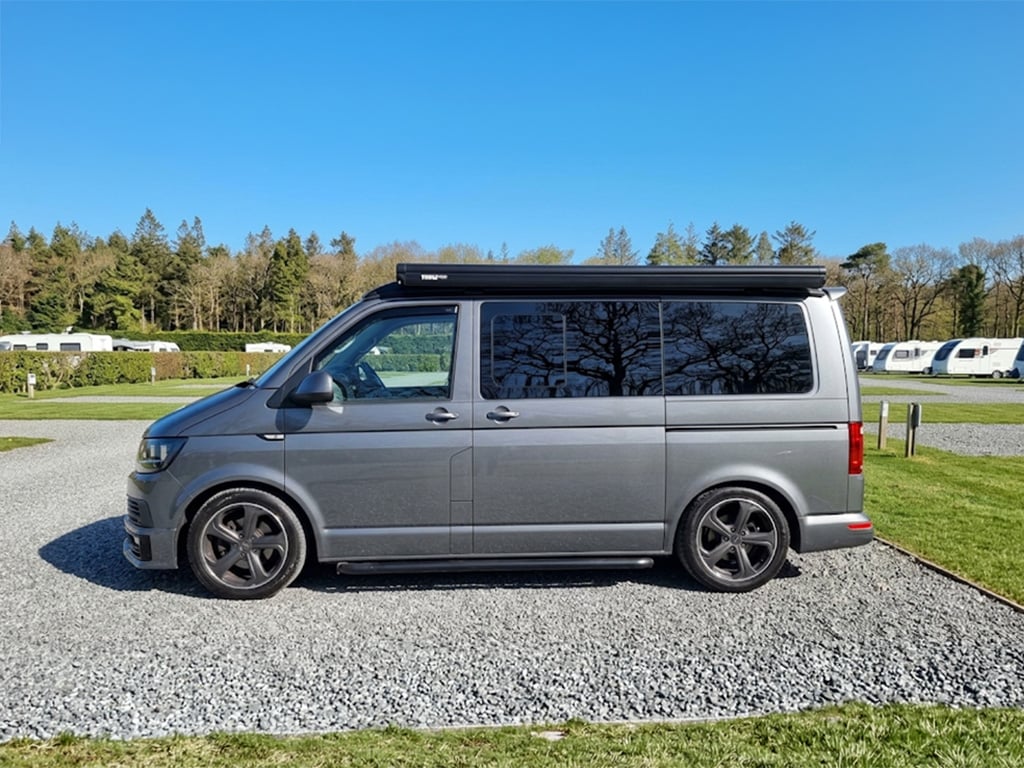 2018 Volkswagen Transporter T6 Highline - Image 1