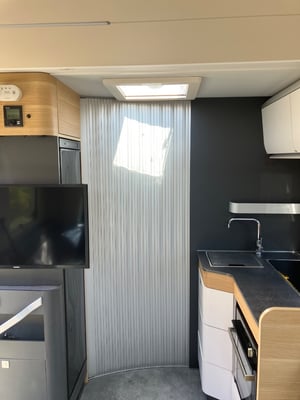 2021 Adria Matrix — photo 9 of 18