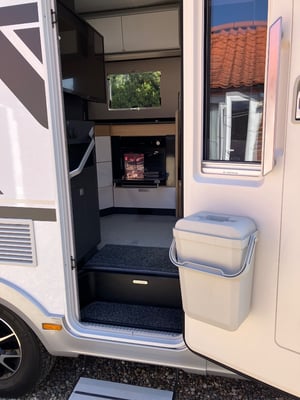 2021 Adria Matrix — photo 15 of 18