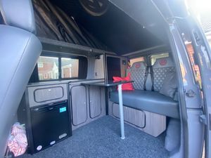 2014 Volkswagen T5 — photo 8 of 13