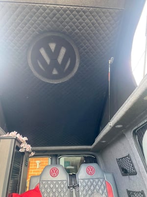 2014 Volkswagen Transporter T5 — photo 37 of 40