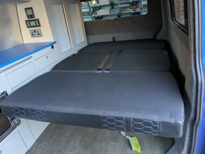 2021 Volkswagen T6.1 Highline — photo 17 of 55