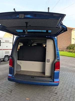 2021 Volkswagen T6.1 Highline — photo 32 of 55