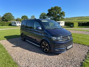Volkswagen Transporter T28 Highline 180 TDI SWB