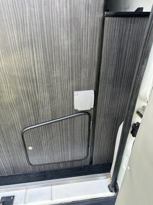 2015 Peugeot Boxer Van Conversion — photo 20 of 22