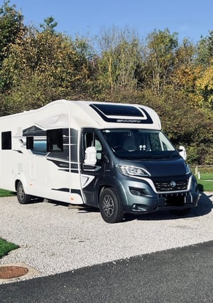 2022 Swift Escape 674