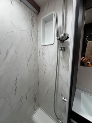 2022 Swift Escape 674 — photo 12 of 18
