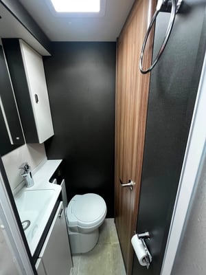 2022 Swift Escape 674 — photo 17 of 18