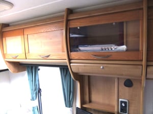 2005 Auto-Trail Cheyenne 634 — photo 10 of 19